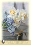 Felicitatiekaart - blauwe druifjes en witte rozen